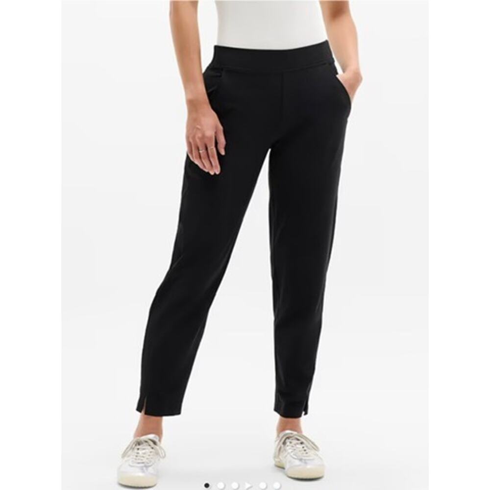 Athleta Mid Rise Ankle Pant in Black Plus Size Women's 16 Casual Ankle Pants